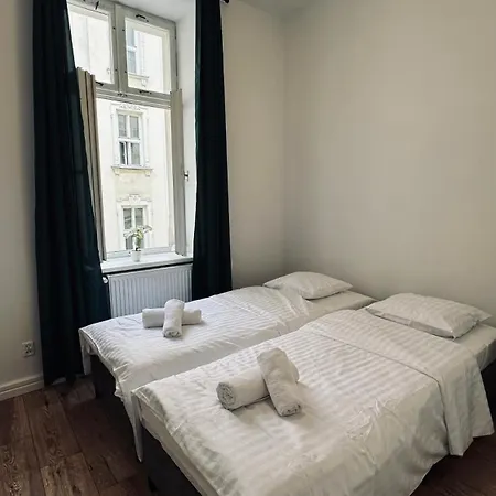 Form Space - Young Art Lejlighedshotel 3*